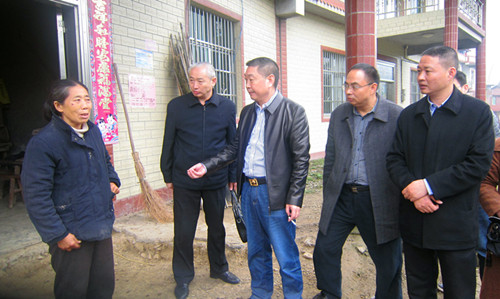 扶貧慰問 018_看圖王_副本